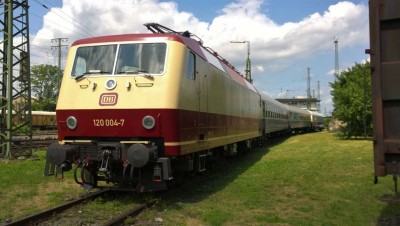 120 004