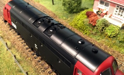 MY1107-03.jpg