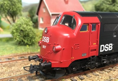 MY1107-04.jpg