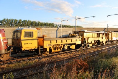 4 SCHWEERBAU 97 33 20 501 17-2 SBM 250 2015-08-28 Arg IMG_4612.JPG