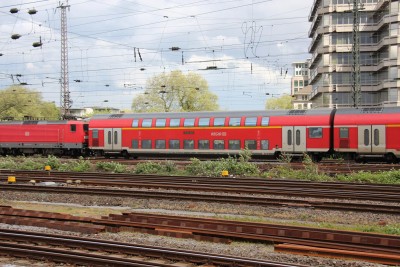 2 D-DB 50 80 36-75 044-8 DABpza 2015-05-05 Düsseldorf IMG_1077.JPG