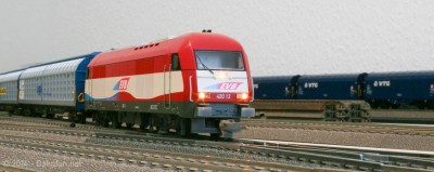 Hobby-modellerne fra Märklin og Trix har gule lysdioder og ingen slutlys.