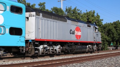 2 Caltrain 904 2017-08-15 Blossom Hill IMG_2982.JPG
