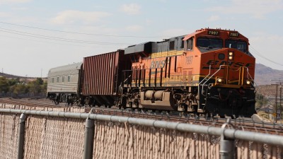 1 BNSF 7997 2017-08-04 Barstow IMG_2404.JPG