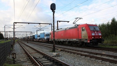 1 DK-DBCSC 185 334 2017-09-07 Pa med militærtog IMG_3017.JPG