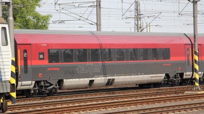 5 A-ÖBB 73 81 22-90 329-2 Bmpz 2018-05-24 Prag IMG_5535.JPG