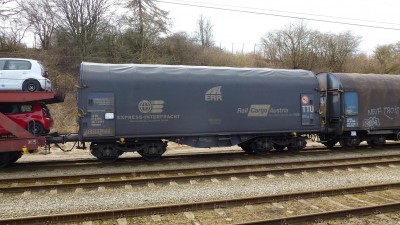16b A-ÖBB 35 81 467 7 049-2 Shimmns 2013-04-07 Fa P1070914.JPG