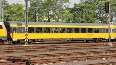 2 CH-RJ 61 85 20-73 006-9 Bmpz 2018-05-24 Prag IMG_5423.JPG