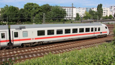 8 D-DB 61 80 80-91 113-3 Bpmmbdzf 2018-05-25 Hamburg IMG_5972.JPG
