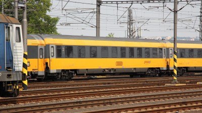 3 A-RJ 61 81 30-90 042-5 ABmz 2018-05-24 Prag IMG_5547.JPG