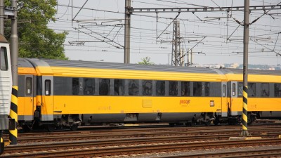 9 A-RJ 61 81 20-90 009-6 Bmpz 2018-05-24 Prag IMG_5553.JPG