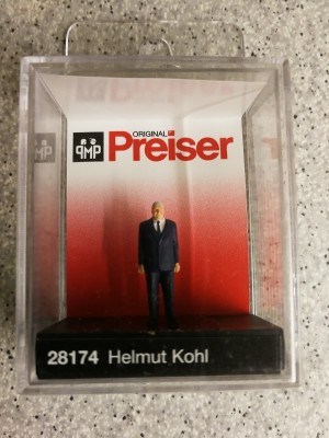 kohl.jpg