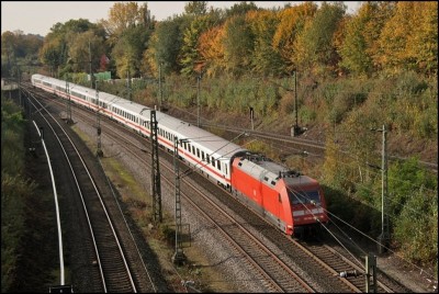 101 052 (9180 6 101 052 9 D-DB) schiebt den IC 2044, Leipzig Hbf   Köln Hbf, bei Bochum in Richtung Hagen. (13.10.2008).jpg