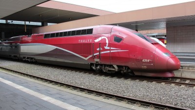 2 THALYS 93 88 0043 049-9 2015-05-07 Düsseldorf IMG_1461.JPG