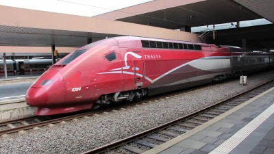 12 THALYS 93 88 004 3 040-8 2015-05-07 Düsseldorf IMG_1473.JPG