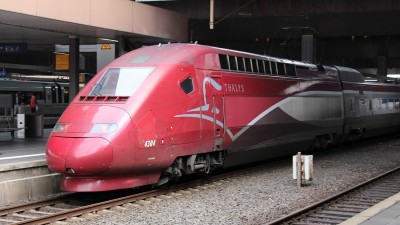 13 THALYS 93 88 004 3 040-8 2015-05-07 Düsseldorf IMG_1475.JPG