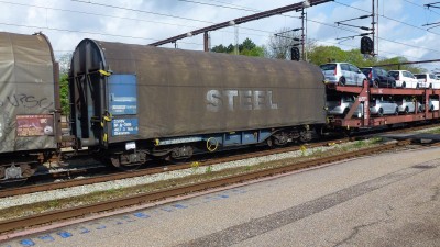 9 A-ÖBB 35 81 467 3 166-8 Shimmns 2013-05-16 Fa P1080472.JPG