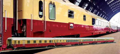 Acme-55188_Trans_Europ_Express_vognsaet_FS_mediolanum-p.jpg