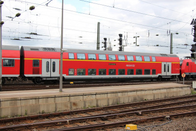 7 D-DB 50 80 16-75 003-8 DApza 2015-05-07 Köln IMG_1570.JPG
