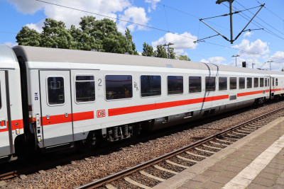 8 D-DB 61 80 21-90 918-8 Bvmmsz 2020-07-20 Itzehoe IMG_1707.JPG