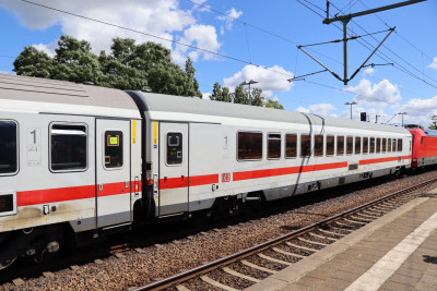 11 D-DB 61 80 18-95 278-7 Apmmz 2020-07-20 Itzehoe IMG_1710.JPG