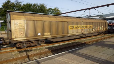 D-TWA 33 80 274 3 565-4 Habbiins læsset med træplader 23,9meter 87,4 tons til Herning
