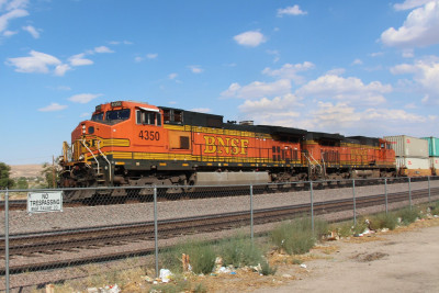 2 BNSF 4350 2017-08-04 Barstow IMG_2411.JPG