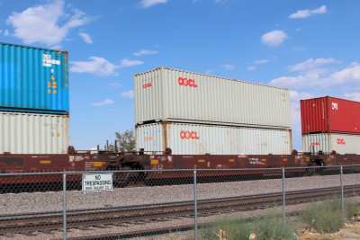 100 BNSF 240377 C 2017-08-04 Barstow IMG_2509.JPG