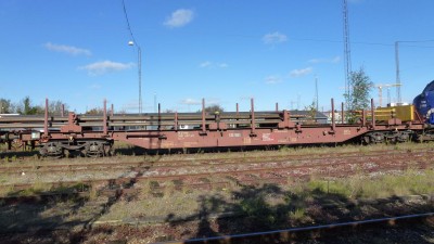4 D-SRAIL 33 80 399 1 487-8 Rns-Z 2012-10-09 Arg P1060581.JPG