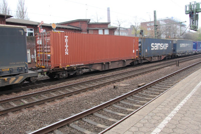 15 B-TOUAX 33 88 496 1 595-4 Sggmrss 2019-04-05 Hamburg-Harburg IMG_6919.JPG