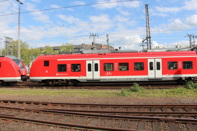 3 D-DB 440 304 2015-05-07 Dusseldorf IMG_1810.JPG