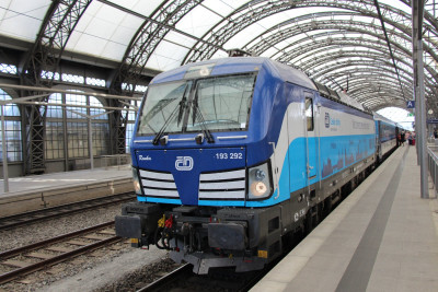 10 D-ELOC 193 292 2018-05-25 Berlin Hbf IMG_5892.JPG