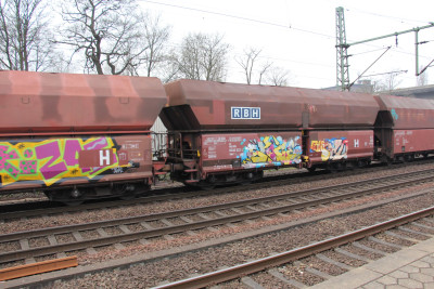 23 D-RBH 81 80 664 0 222-2 Falns 2019-04-05 Hamburg-Harburg IMG_7454.JPG