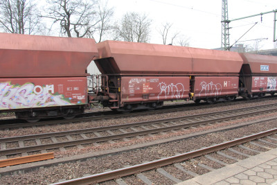 34 D-DB 81 80 664 4 135-8 Falns 2019-04-05 Hamburg-Harburg IMG_7465.JPG