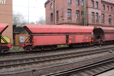 7 D-DB 81 80 686 1 545-4 Fallrrs 2019-04-05 Hamburg-Harburg b IMG_6856.JPG