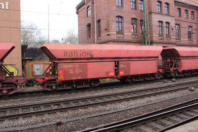 8 D-DB 81 80 686 1 545-4 Fallrrs 2019-04-05 Hamburg-Harburg a IMG_6857.JPG