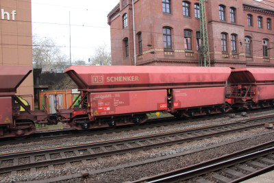 11 D-DB 81 80 686 1 525-6 Fallrrs 2019-04-05 Hamburg-Harburg a IMG_6860.JPG