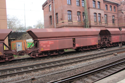 22 D-DB 82 80 666 5 025-4 Faals 2019-04-05 Hamburg-Harburg IMG_6871.JPG