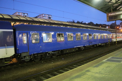 8 CH-BTEX 61 85 50-91 001-1 Bvcmz 2022-07-19 Prag Hbf IMG_7240.JPG