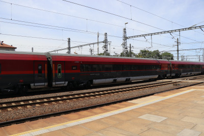 6 A-ÖBB 73 81 22-90 330-0 Bmpz 2022-07-17 Prag Hbf IMG_6979.JPG