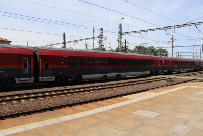 9 A-ÖBB 73 81 19-90 630-8 Ampz 2022-07-17 Prag Hbf IMG_6982.JPG