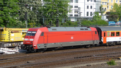1 D-DB 101 003 2011-05-05 Hamburg P1180619.JPG