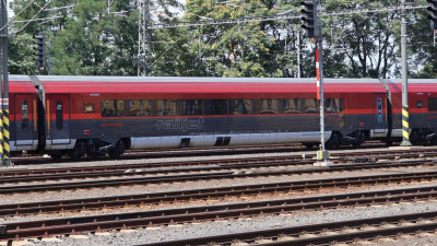 6 A-ÖBB 73 81 22-90 231-0 Bmpz 2022-07-18 Prag Hbf IMG_6990.JPG