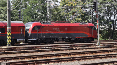 8 A-ÖBB 1216 231-1 2022-07-18 Prag Hbf IMG_6992.JPG