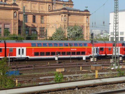 3 D-DB 50 80 36-81 106-7 DABpza 2011-05-05 Hamburg P1180418.JPG