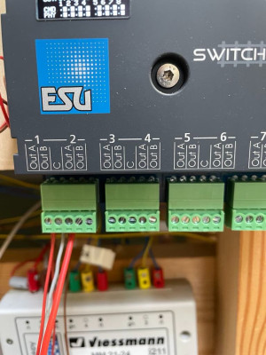 ESU Switchpilot.jpeg (102.25 KiB) Vist 2862 gange ESU Switchpilot.jpeg