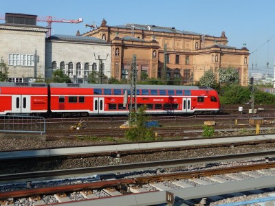 7 D-DB 50 80 65-81 066-2  DBpbzfa 2011-05-05 Hamburg P1180437.JPG
