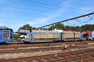 25 SNCF 24 87 427 4 100-7 laeks 2013-07-22 Fa IMG_3142.JPG