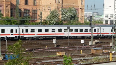 5 D-DB 61 80 85-94 064-0 ARkimbz 2011-05-05 Hamburg P1180459.JPG