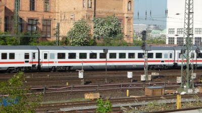 7 D-DB 61 80 21-94 639-6 Bvnsz 2011-05-05 Hamburg P1180461.JPG